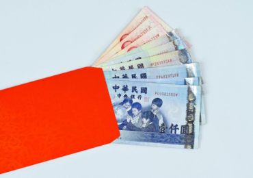 japanese-yen-from-envelope